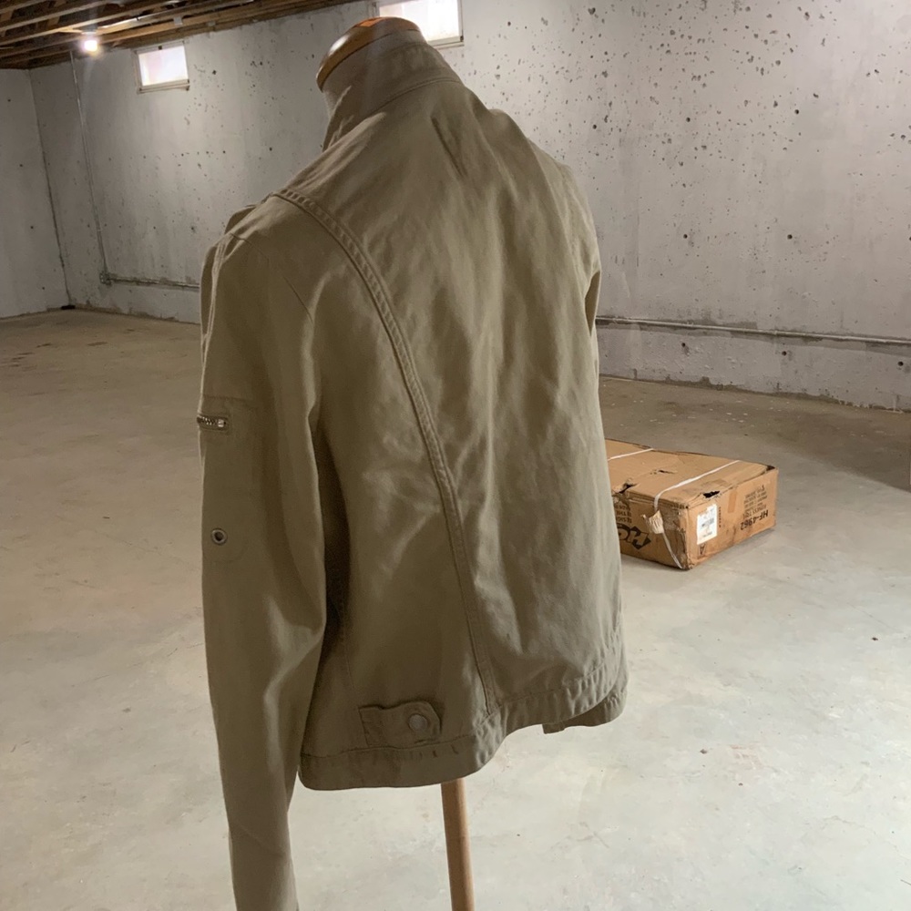 Cream jacket - Picture 3 of 6